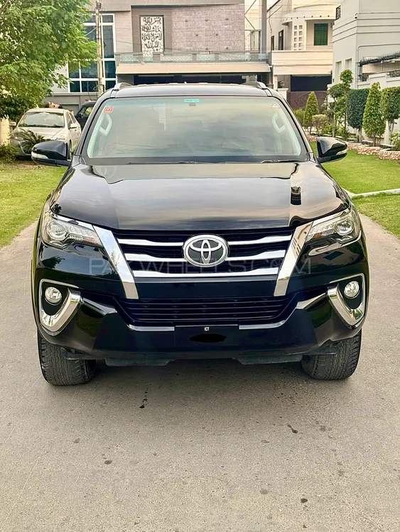 Toyota Fortuner 2017 for Sale in Gujranwala Image-1