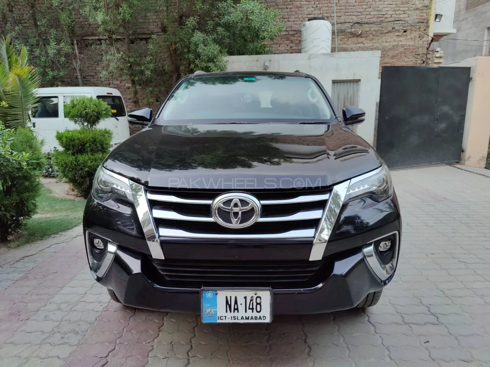 ٹویوٹا فورچیونر 2021 for Sale in ملتان Image-1