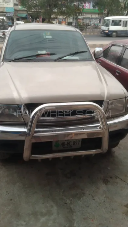 Toyota Hilux 2003 for Sale in Kasur Image-1