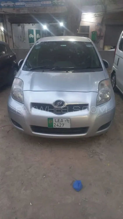 Toyota Vitz 2008 for Sale in Lahore Image-1