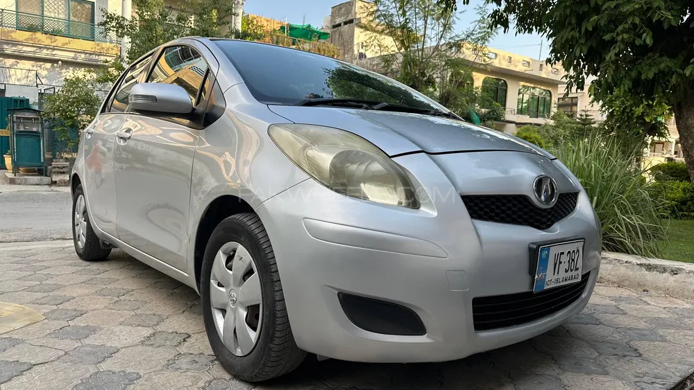 Toyota Vitz 2008 for Sale in Islamabad Image-1