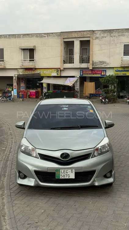 Toyota Vitz 2014 for Sale in Faisalabad Image-1