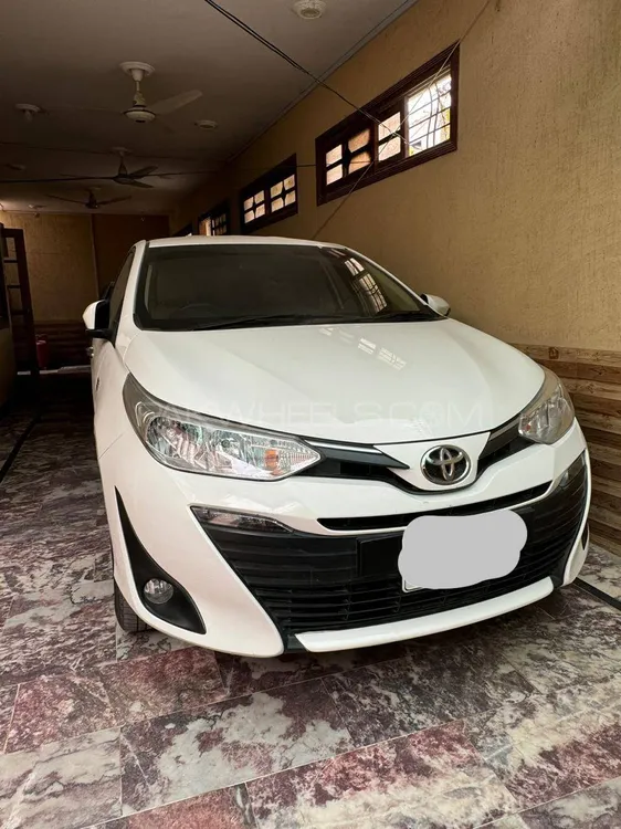 Toyota Yaris Sedan 2020 for Sale in Hyderabad Image-1