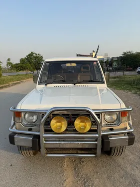 Mitsubishi Pajero Super Exceed 3.0 1990