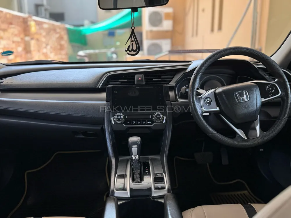 Honda Civic 2019 for Sale in Lahore Image-1