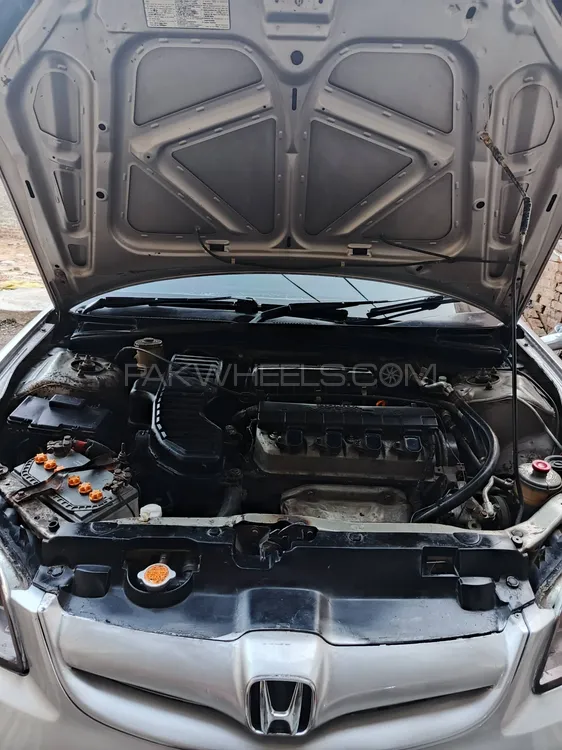 Honda Civic 2004 for Sale in Shorkot Cantt Image-1