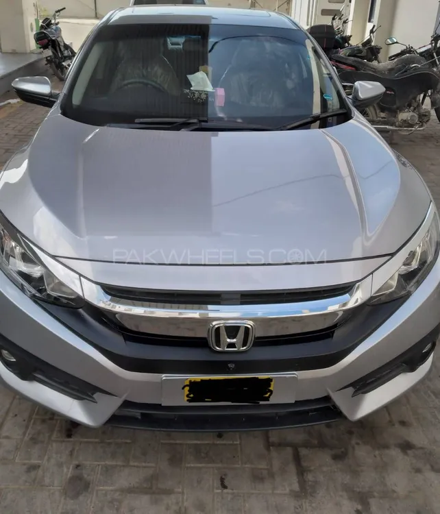 Honda Civic 2018 for Sale in Karachi Image-1