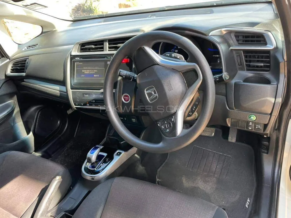 Honda Fit 2014 for Sale in Bannu Image-1