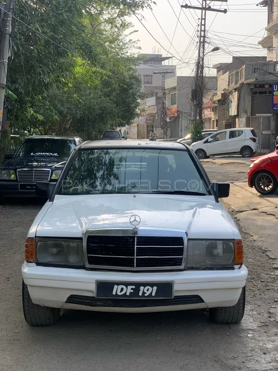Mercedes Benz E Class 1984 for Sale in Lahore Image-1