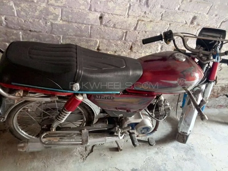 میٹرو MR 70 2023 for Sale Image-1