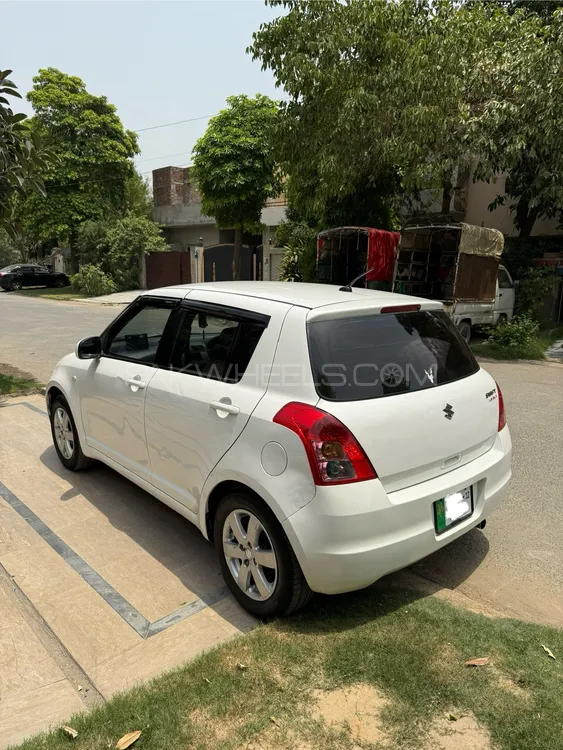 Suzuki Swift 2012 for Sale in Lahore Image-1