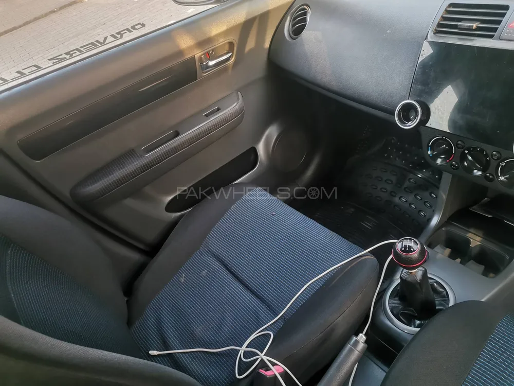 Suzuki Swift 2013 for Sale in Phalia Image-1