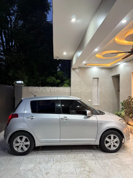 Suzuki Swift 2018 for Sale in Islamabad Image-1