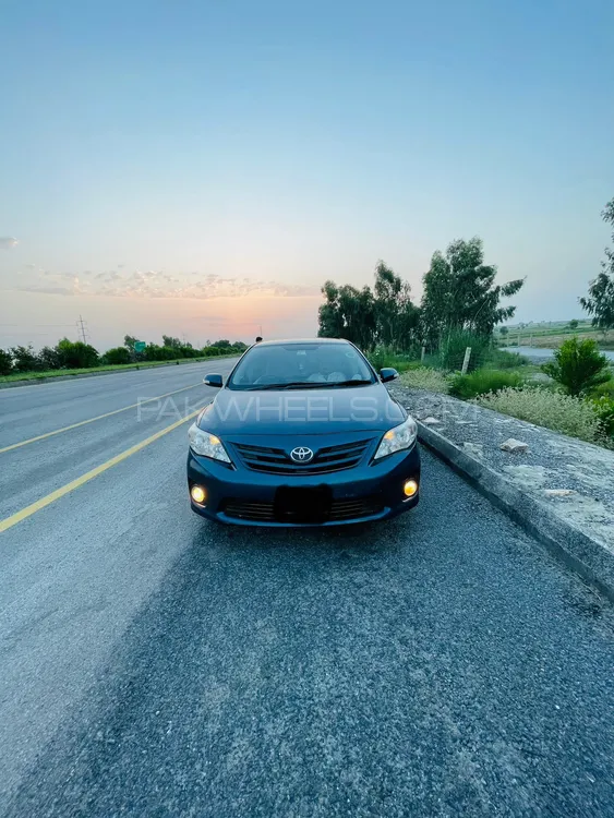 Toyota Corolla 2012 for Sale in Peshawar Image-1
