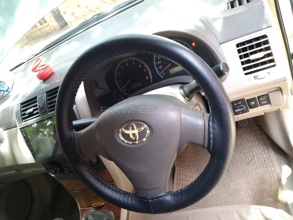 Toyota Corolla 2011 for Sale in Sahiwal Image-1