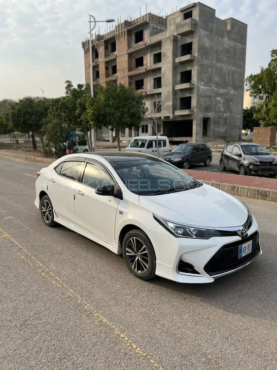Toyota Corolla 2017 for Sale in Islamabad Image-1