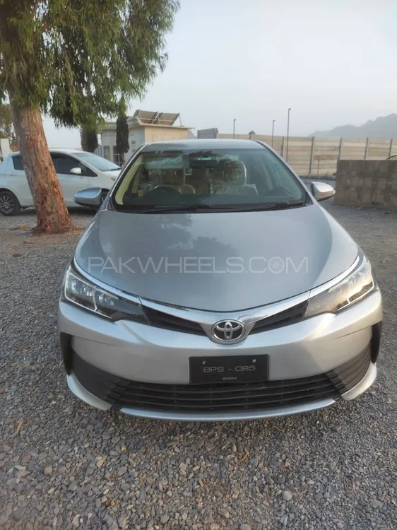Toyota Corolla 2018 for Sale in Dera ismail khan Image-1