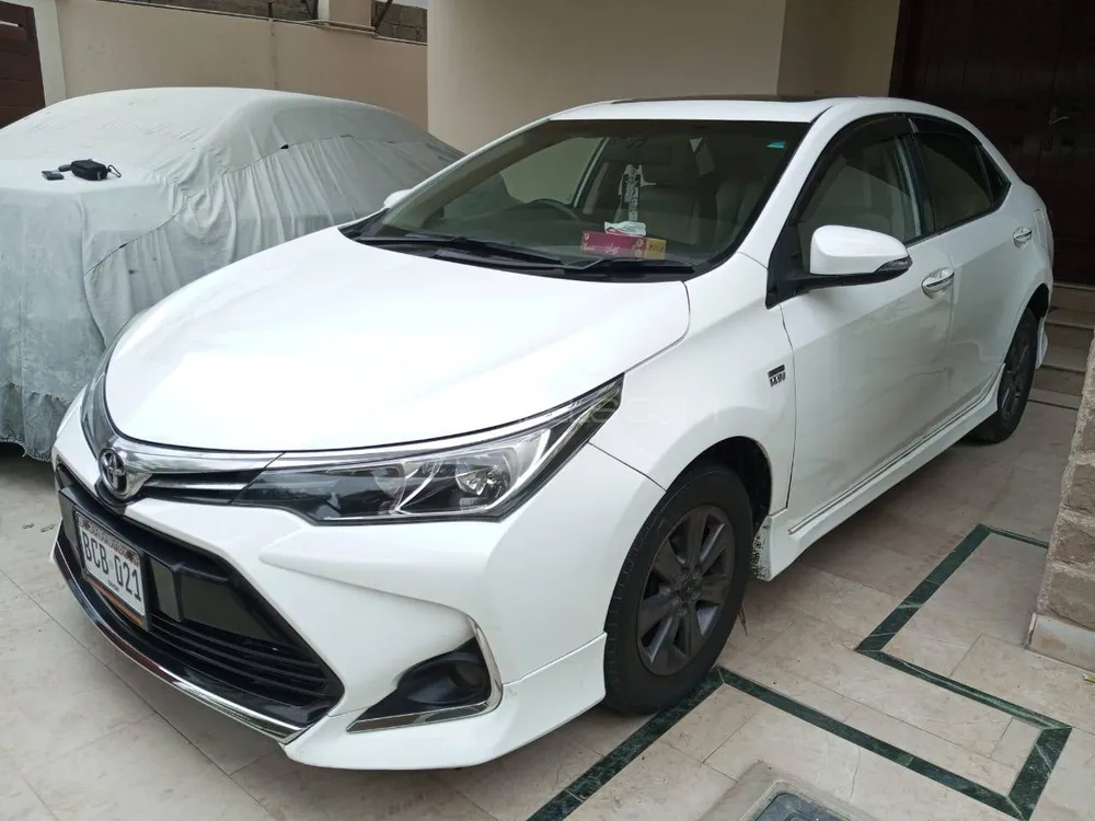 Toyota Corolla 2014 for Sale in Karachi Image-1