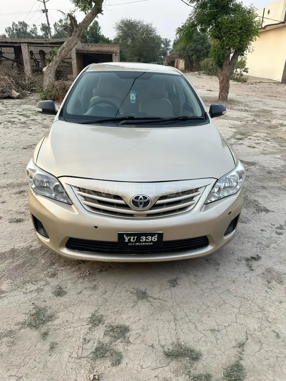 Toyota Corolla 2013 for Sale in Pak pattan sharif Image-1
