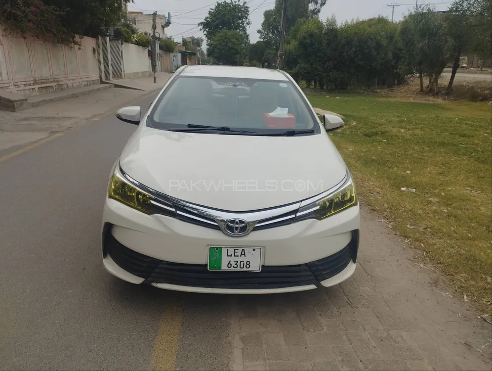 Toyota Corolla 2015 for Sale in Multan Image-1