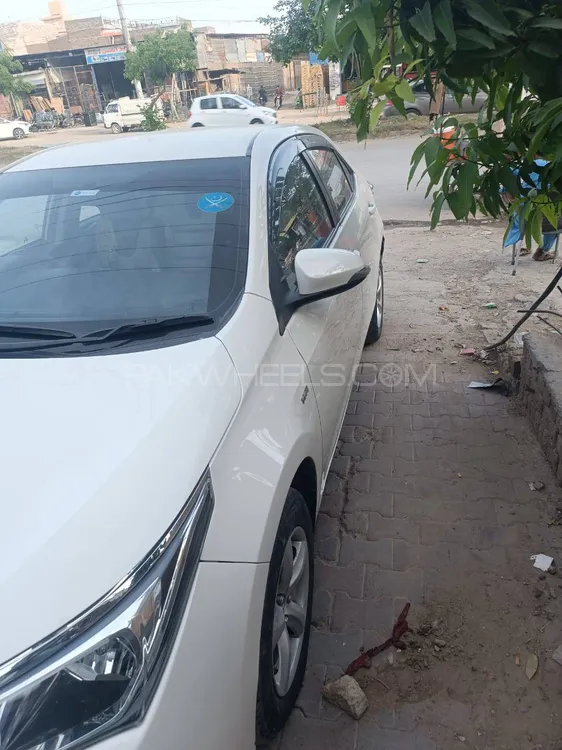 Toyota Corolla 2018 for Sale in Islamabad Image-1