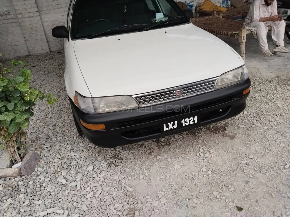 Toyota Corolla 1998 for Sale in Peshawar Image-1