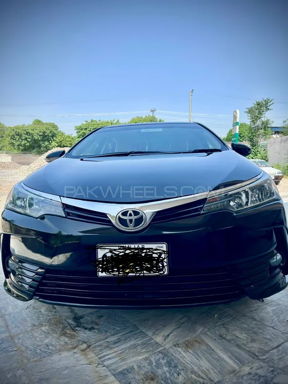 Toyota Corolla 2019 for Sale in Islamabad Image-1