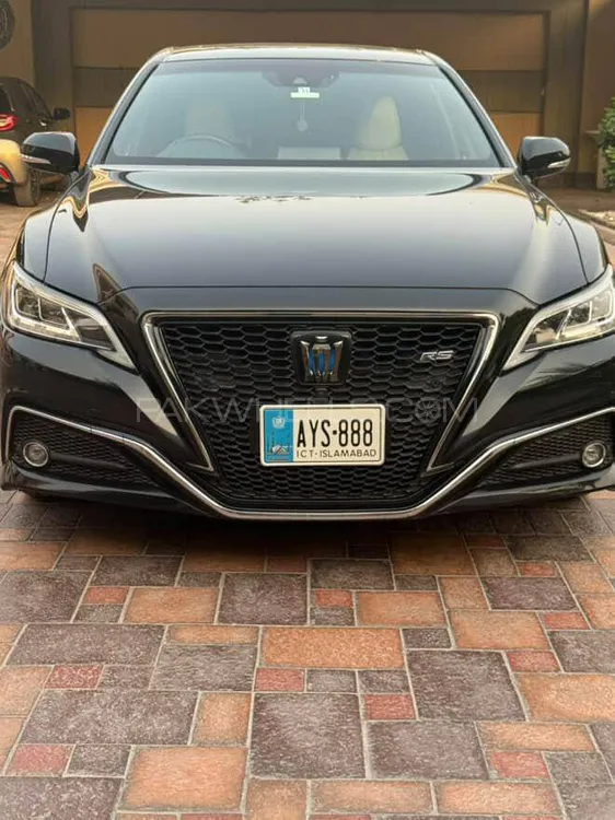 Toyota Crown 2018 for Sale in Faisalabad Image-1