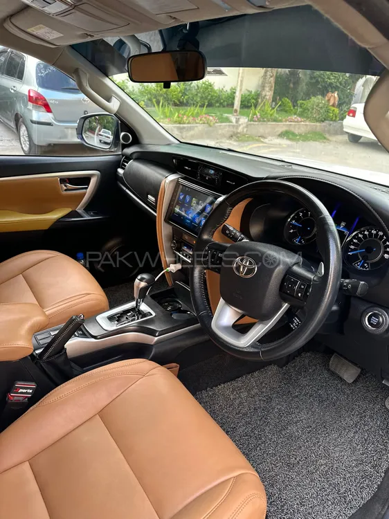 Toyota Fortuner 2018 for Sale in Islamabad Toyota Fortuner 2018 for Sale in Islamabad Image-7