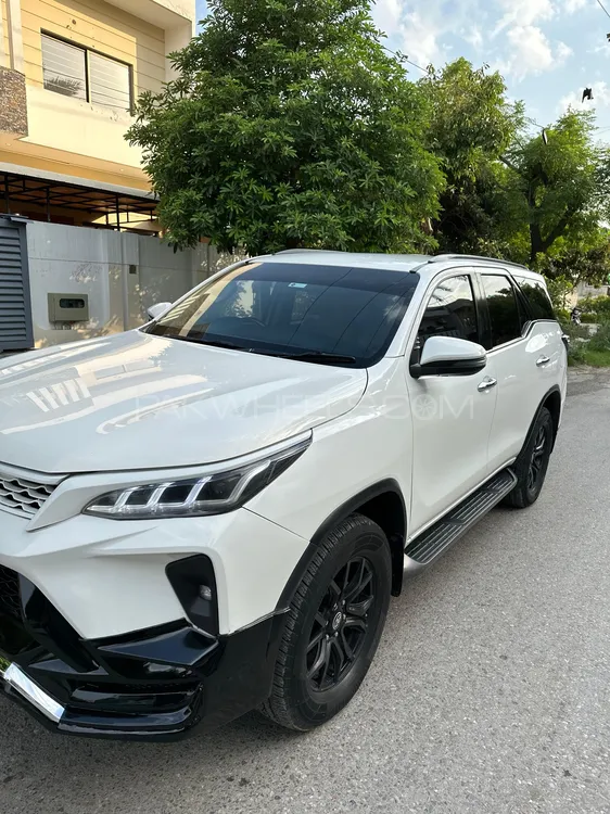 Toyota Fortuner 2018 for Sale in Islamabad Toyota Fortuner 2018 for Sale in Islamabad Image-2
