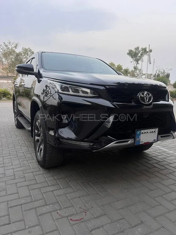 Toyota Fortuner 2023 for Sale in Gujrat Image-1