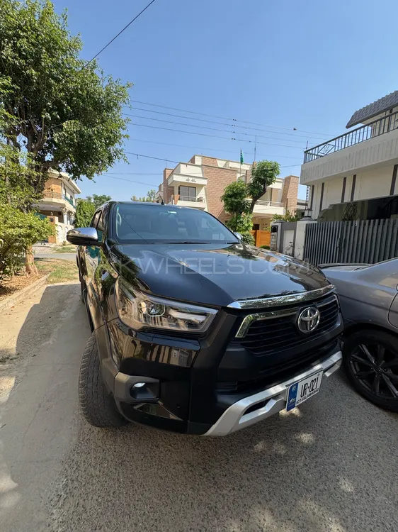 Toyota Hilux 2021 for Sale in Kharian Image-1