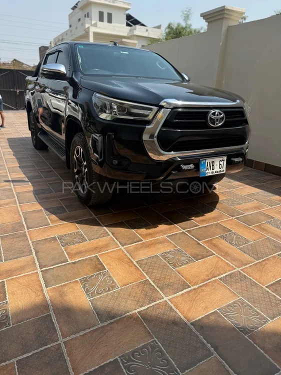 Toyota Hilux 2021 for Sale in Sargodha Image-1