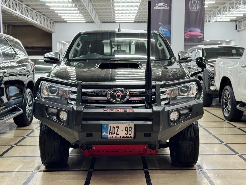 Toyota Hilux 2017 for Sale in Peshawar Image-1