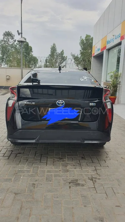ٹویوٹا پریوس 2016 for Sale in لاہور Image-1