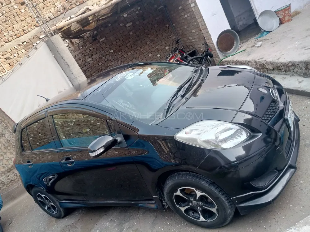 Toyota Vitz 2007 for Sale in Bannu Image-1