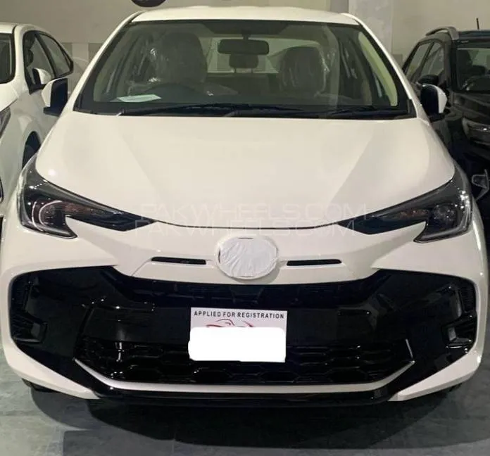 ٹویوٹا یارس سیڈان 2025 for Sale in کراچی Image-1