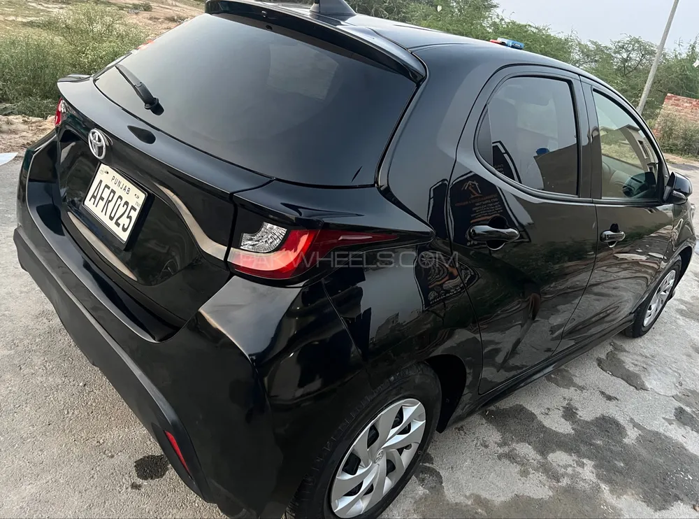 Toyota Yaris Hatchback 2022 for Sale in Lahore Image-1
