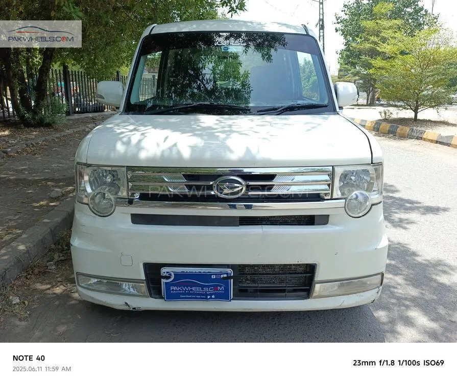 Daihatsu Move Conte 2017 for Sale in Lahore Image-1