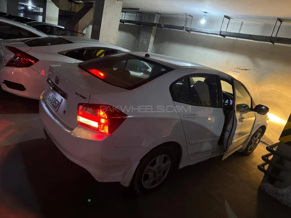 Honda City 2020 for Sale in Lahore Image-1