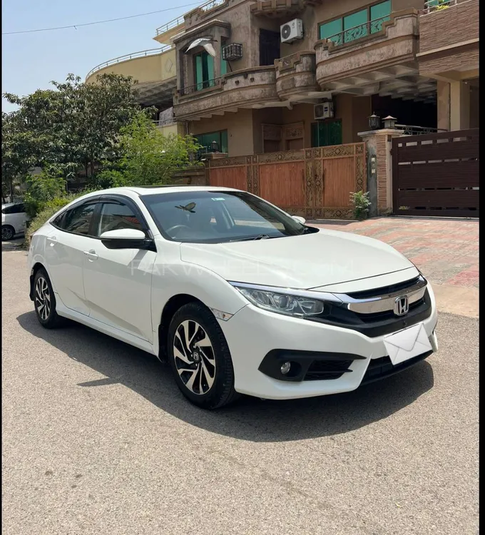 Honda Civic 2018 for Sale in Islamabad Image-1