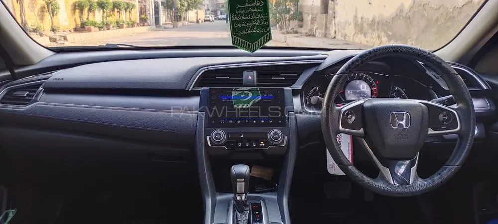 Honda Civic 2018 for Sale in Karachi Image-1