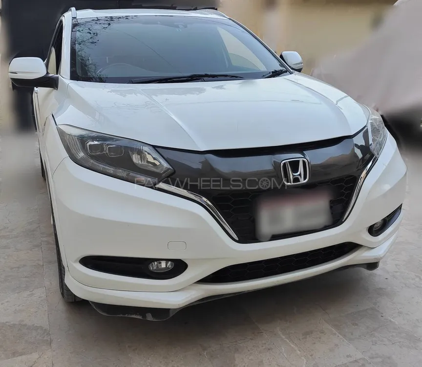 Honda Vezel 2016 for Sale in Quetta Image-1