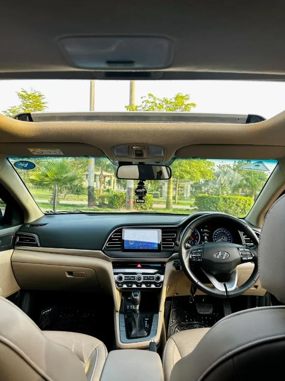 Hyundai Elantra 2022 for Sale in Islamabad Image-1