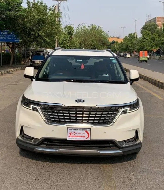 KIA Carnival 2021 for Sale in Lahore Image-1