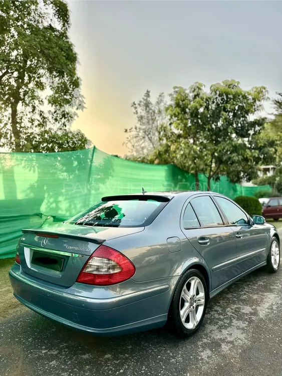 Mercedes Benz E Class 2007 for Sale in Lahore Mercedes Benz E Class 2007 for Sale in Lahore Image-5