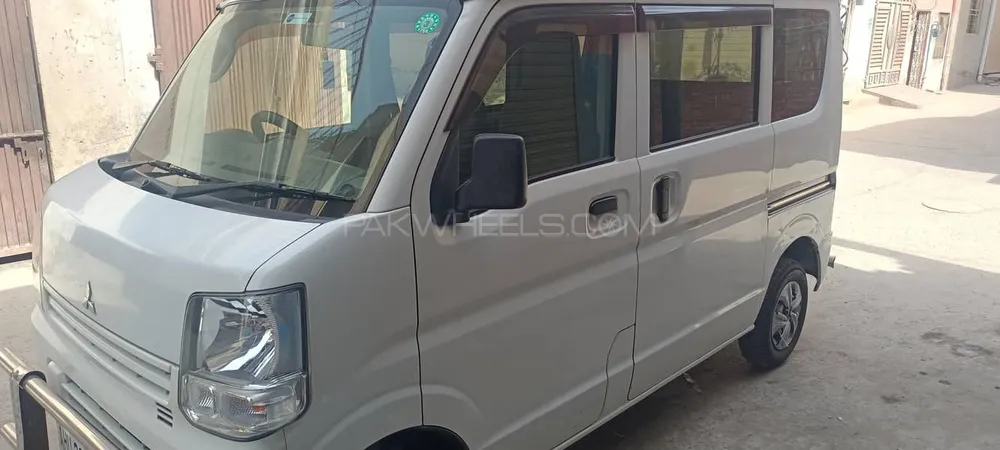 Mitsubishi Minicab 2017 for Sale in Lahore Image-1