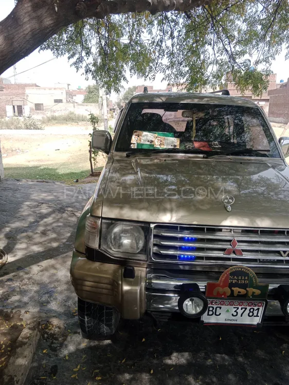 Mitsubishi Pajero 1993 for Sale in Lahore Image-1