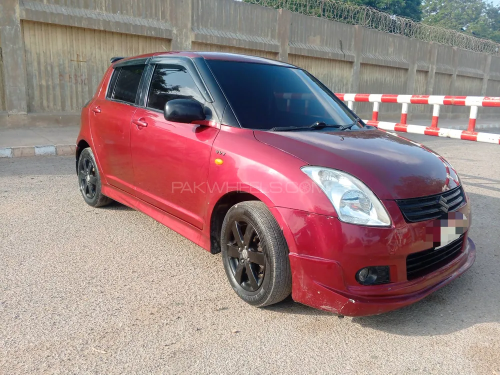 Suzuki Swift 2011 for Sale in Karachi Image-1