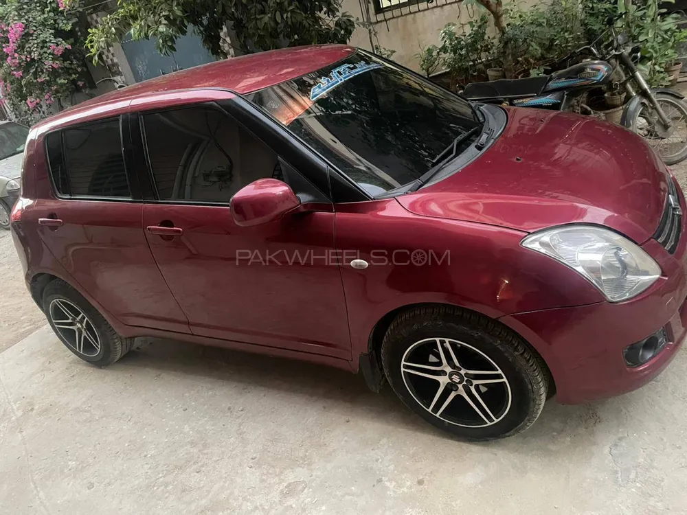 Suzuki Swift 2012 for Sale in Karachi Image-1